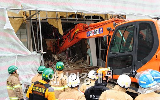 [포토] '매몰자를 찾아라'