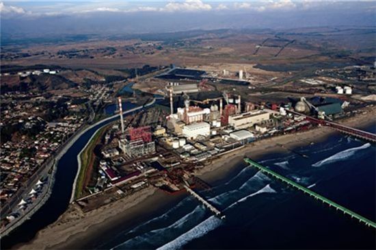 포스코건설이 중남미 진출 후 처음으로 수주해 2009년 12월 완공한 칠레 벤타나스석탄화력발전소 
