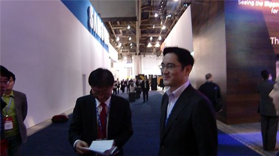 [CES2012]이재용 M&A·이서현 광고, "삼성 남매 현장 경영"