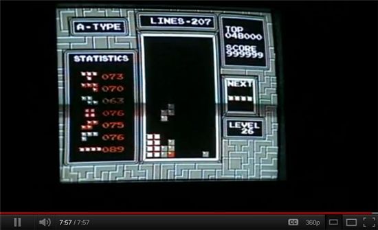 '테트리스 신의 묘기' 비웃는 그랜드마스터 동영상