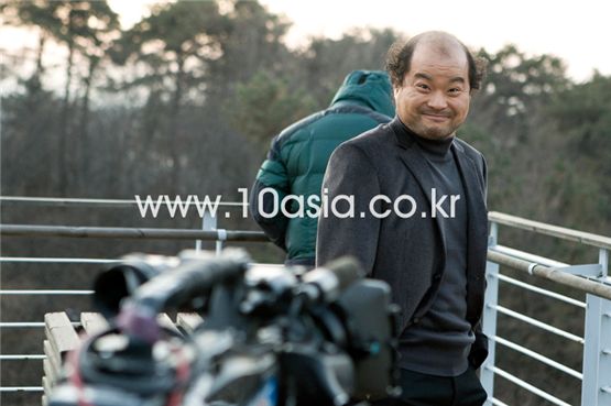 [PHOTO] Kim Sang-ho smiles for the camera