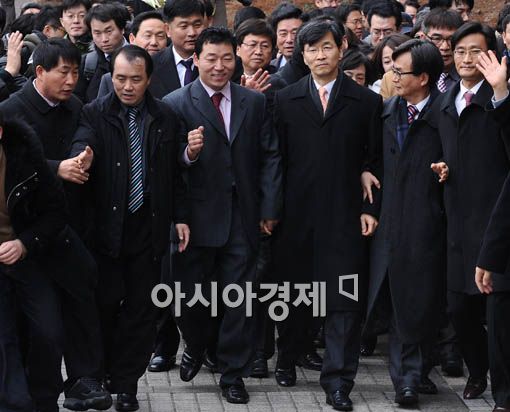 [포토] 곽노현 석방…직무 복귀