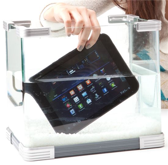 팬택, 태블릿 '엘리먼트' 방수기술 특허 출원