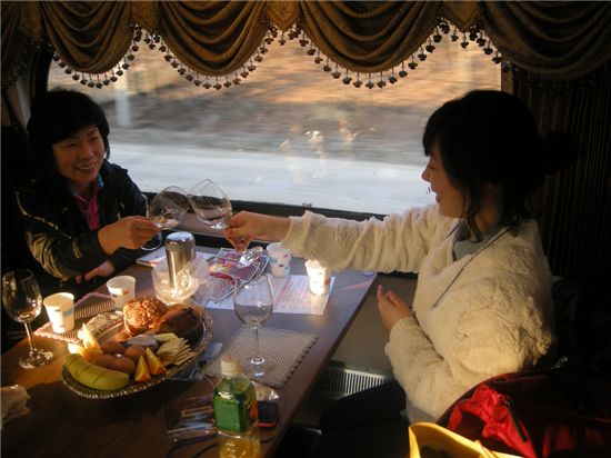 ‘와인시네마 열차’로 떠나는 2박3일 겨울여행