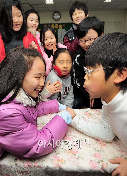 [포토] "내가 이겼지"