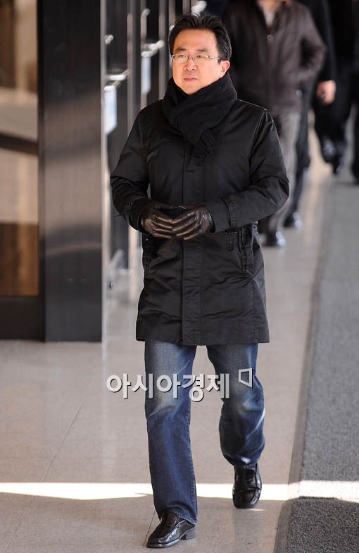 [포토] 박희태 前 비서 고명진 소환