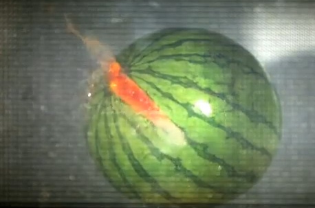 전자레인지 금지물질 실제로 넣어보니..