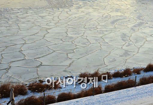 [포토] 얼어버린 한강