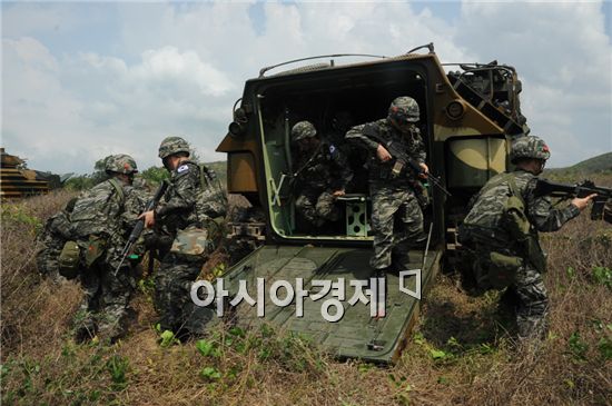 태국에서 펼친 해병대 상륙작전