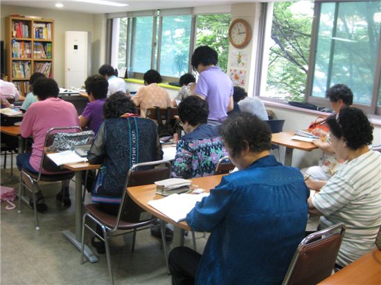 강북구, 한글교육 시행기관 지원   