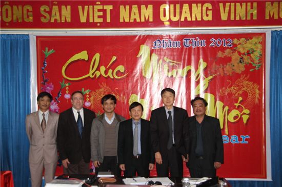 베트남 교통부 자회사인 PMU85가 발주한 공사로 베트남 하노이와 노이바이 국제공항 사이의 연결도로를 신설하는 공사이다. 
