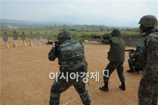 해병대의 밀림생존법