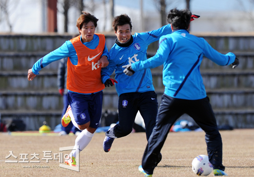 [포토] 이동국 '(조)성환아, 우리 같은 팀이잖아!'