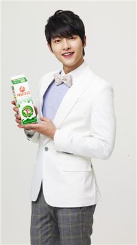 서울우유, 우유 광고 모델에 송중기 발탁 