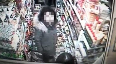 (사진: 슈퍼마켓 여고생 폭행 사건 CCTV)