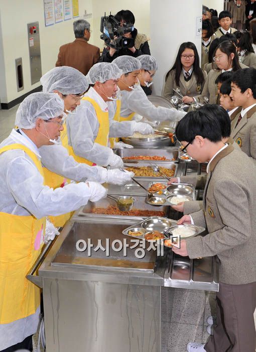 [포토] 무상급식 현장 찾은 박원순