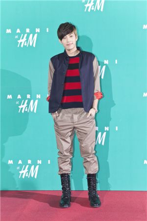 마르니와 H&M 론칭을 앞둔 명동 파티 
