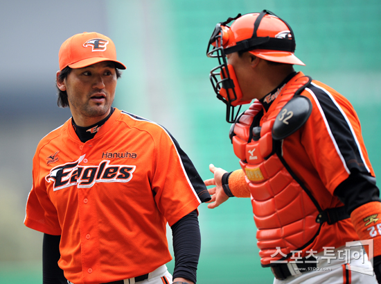 [포토] 박찬호 '공 어땠어'