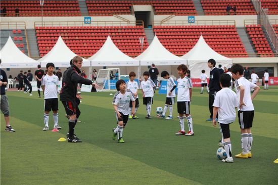 한국스탠다드차타드, K리그 유소년 축구 발전 프로그램 공식 후원