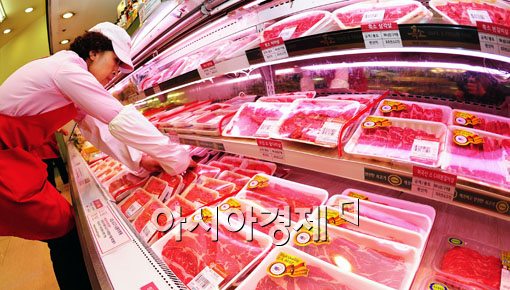 [포토] 가격 내린 미국산 쇠고기 잘 팔릴까?