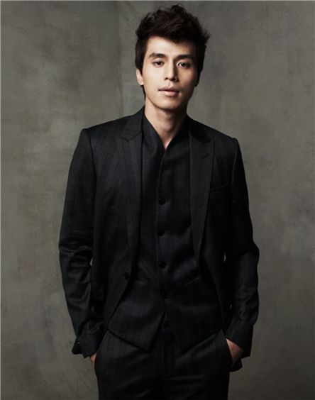 Lee Dong-wook [King Kong Entertainment]