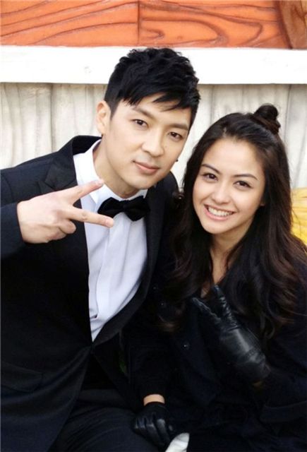 Korean artist Tim and Indonesian actress Revalina S Temat [Sony Music Entertainment]