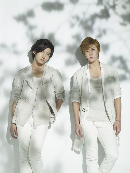 TVXQ records 10th album to win Oricon’s weekly singles chart