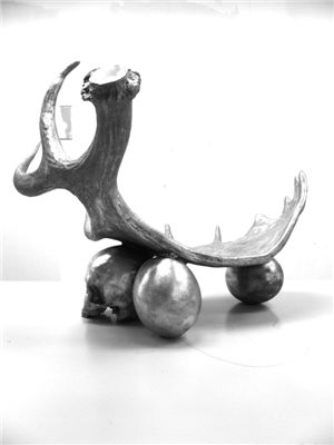 꽃과 초콜릿, 패션 디자이너에게 기대할 것들 