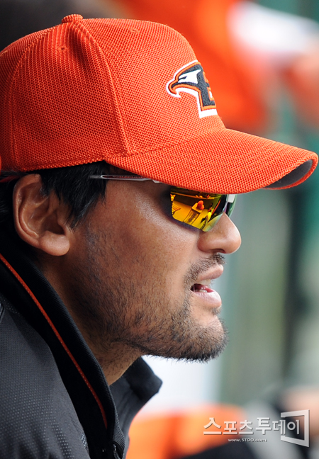 [포토] 박찬호 '잘한다 독수리!'