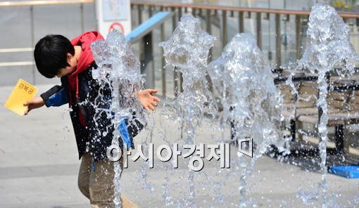 [포토] 앗 차가워!