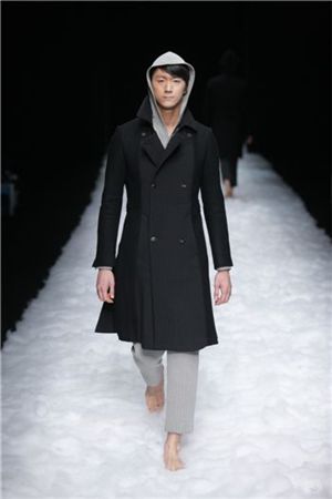 7일까지, 서울은 패션위크가 한창