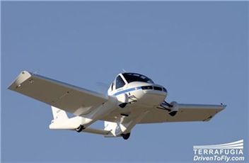 "차 타고 날아봐?" 그 자동차 뜨자마자…