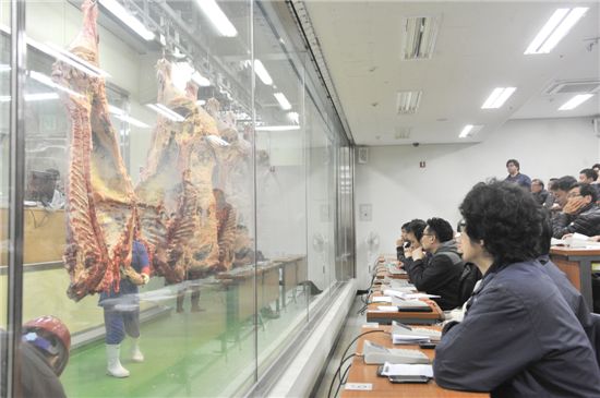 [50+농협 新로드맵]판매농협 변신…흑자경영 원년을 연다