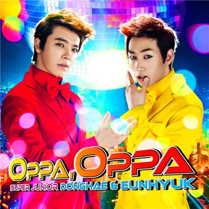 Donghae and Eunhyuk's first Japanese single "Oppa Oppa" album cover [SM Entertainment]