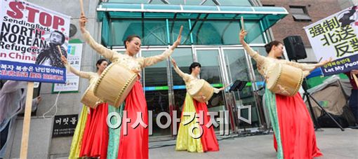 [포토] 평화 위한 몸짓