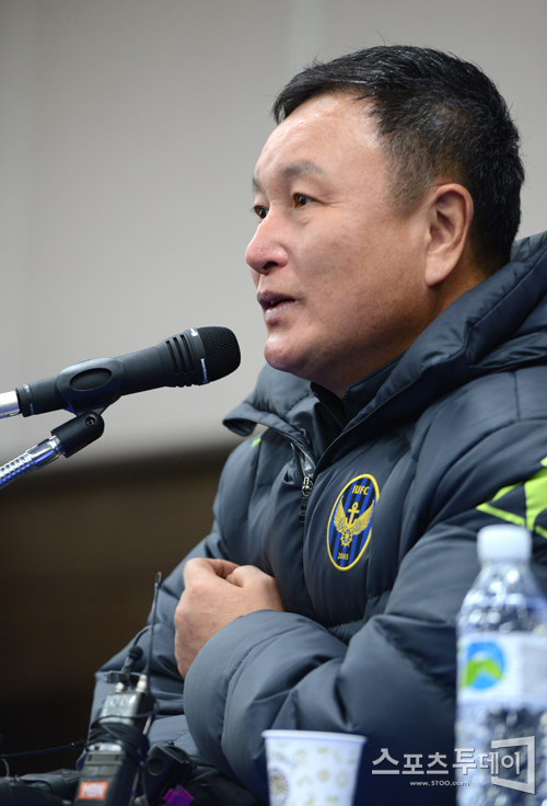 허정무 감독 "명문구단 인천을 위해 응원할 것"