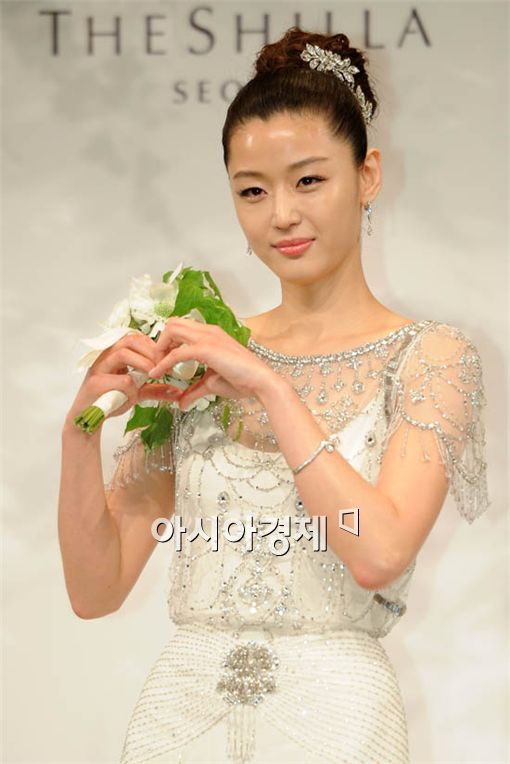 [포토] 배우 전지현 결혼