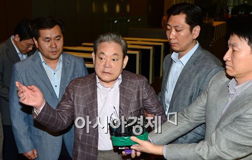 삼성가 소송, 감정전으로 비화…이건희의 '격노'