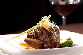 호텔서 영국·이탈리아의 '현지 맛' 즐기고 싶다면…