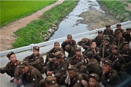 ▲ '북한군 현재 모습'이라는 제목으로 트위터에 올라온 사진