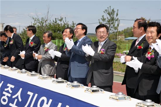 "중소기업 입지난 해소해 드립니다"