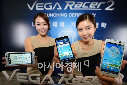 [포토] SKY, 밀리언 셀러 계보잇는 '베가 레이서2' 런칭