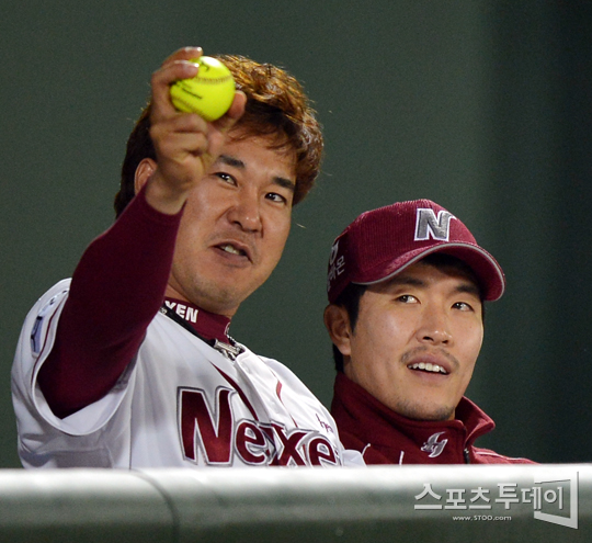 [포토] 김병현 '저 그립은?'