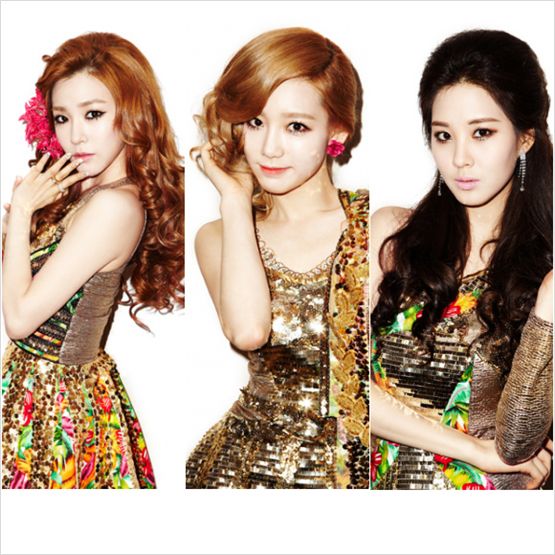 Girl's Generation's TTS-Tiffany(left), Taeyeon(center) and Seohyun(right) [SM Entertainment]