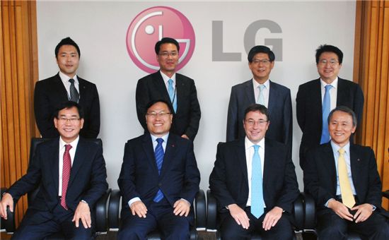 UNEP 아킴 슈타이너 사무총장, LG전자 방문 