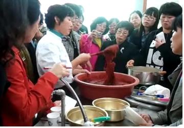 강남구청에서  전통발효식품 직거래 장터 열려 