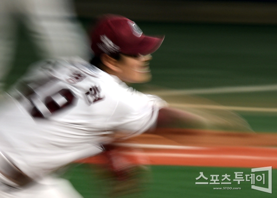 [포토] 어뢰 쏘는 핵잠수함