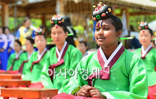 [포토] 저도 성년입니다