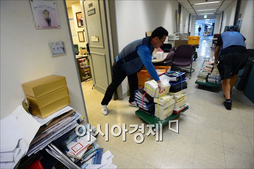 [포토] 국회는 이사중