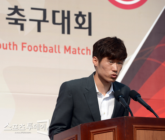 [포토] 박지성 '훌륭한 축구선수의 꿈을 키우세요'